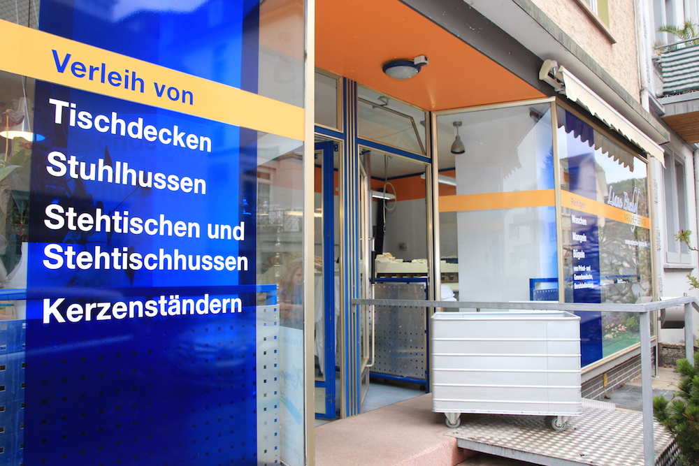 waesche-bischof-03.JPG